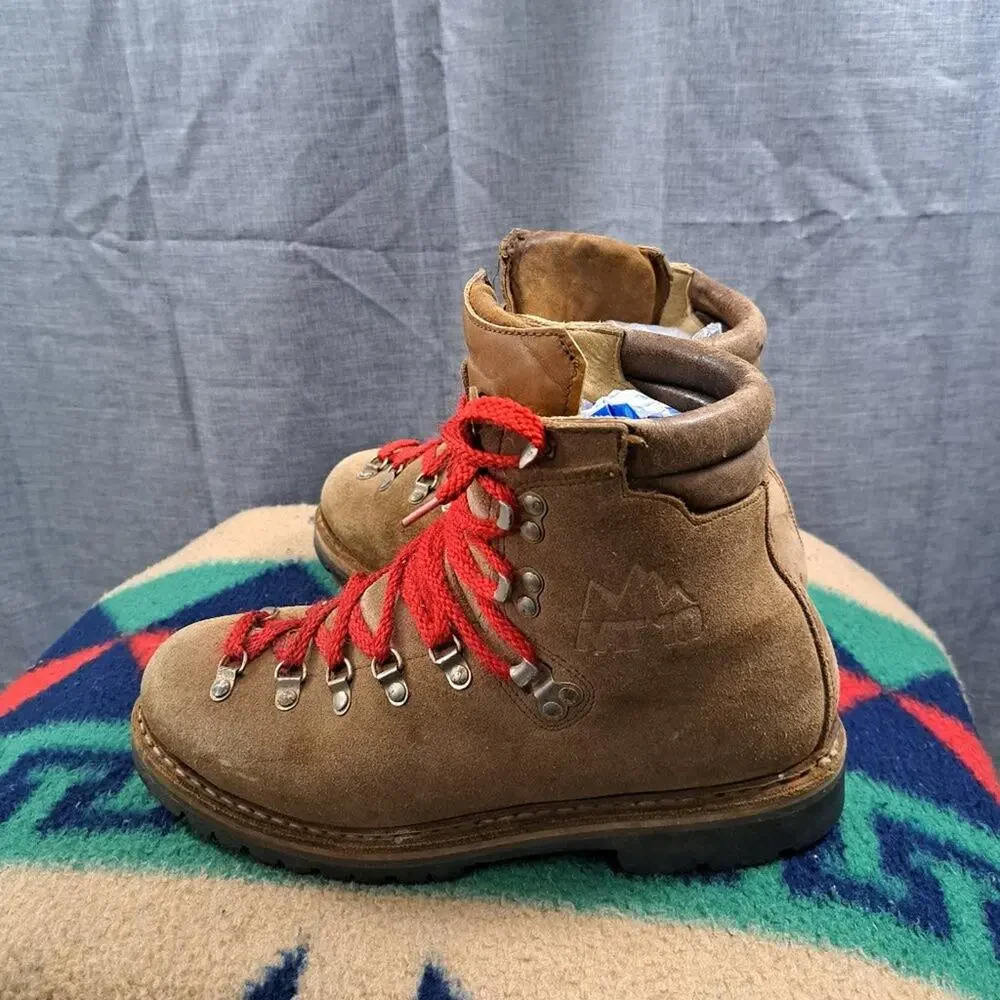 %Vintage MT 10 All-Leather Mountaineering Boots Men US 8.5 / D5